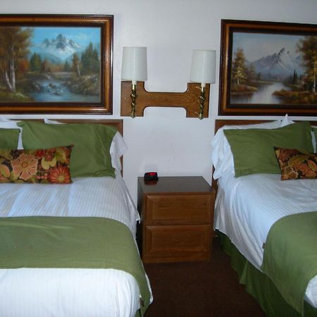 Walker River Lodge Бриджпорт Стая снимка