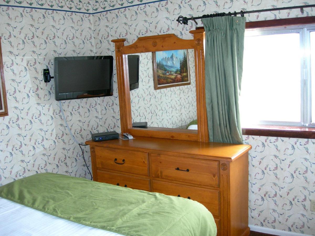 Walker River Lodge Бриджпорт Стая снимка
