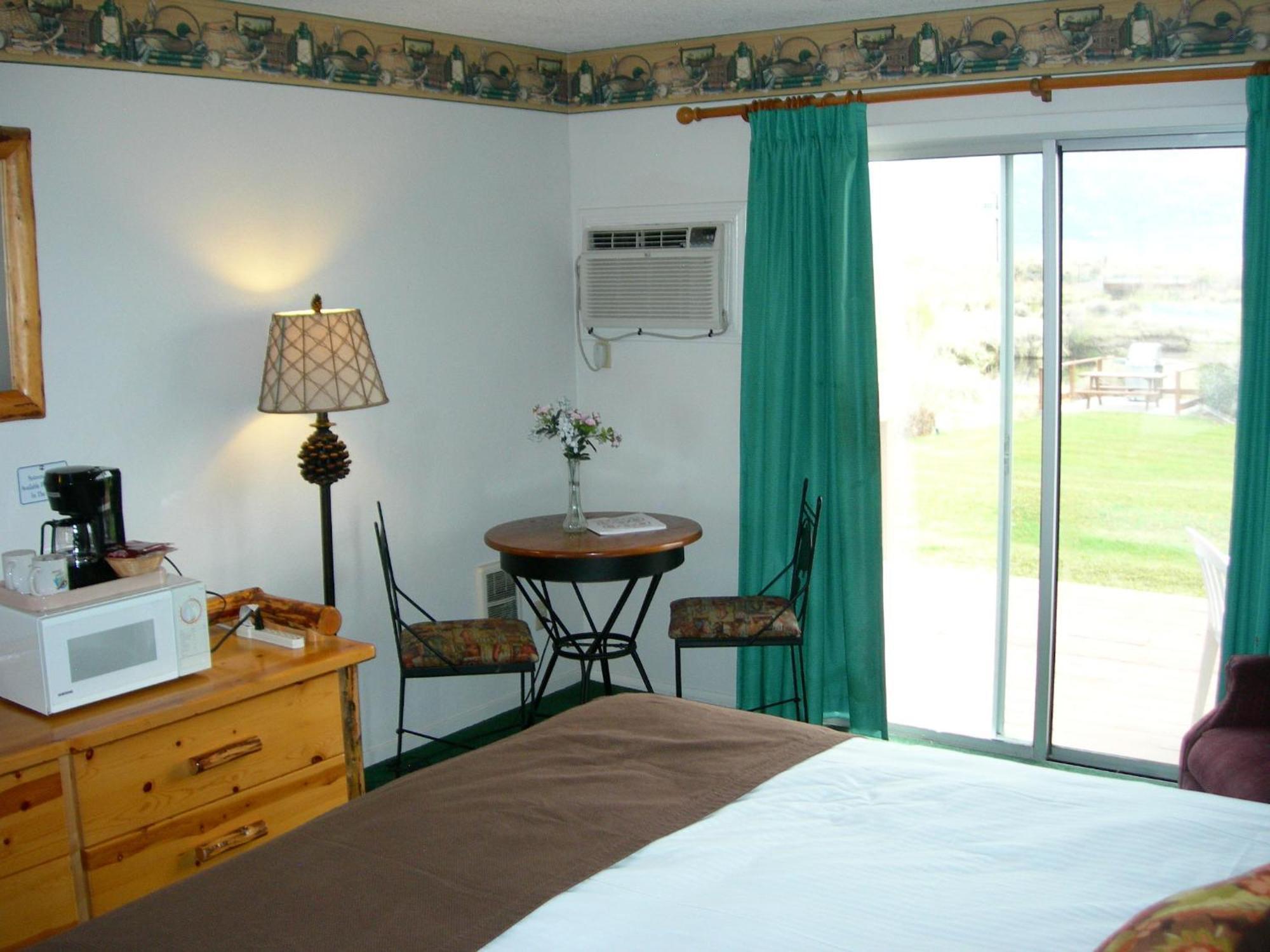 Walker River Lodge Бриджпорт Стая снимка