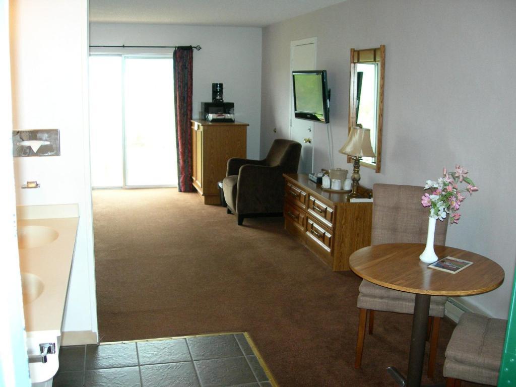 Walker River Lodge Бриджпорт Стая снимка